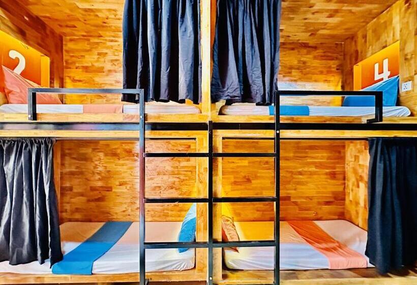 The Place Hostel Battambang