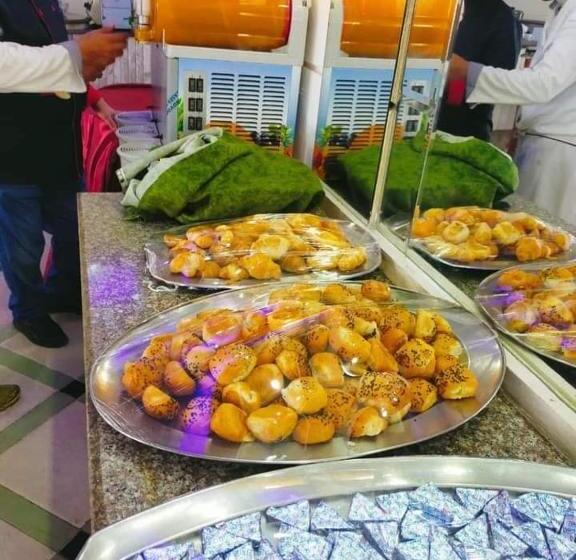 غرف فندقية على شاطئ الإسكندرية Room In Hotel On Alexandria Beach