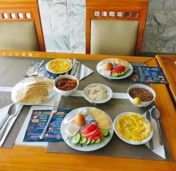 غرف فندقية على شاطئ الإسكندرية Room In Hotel On Alexandria Beach