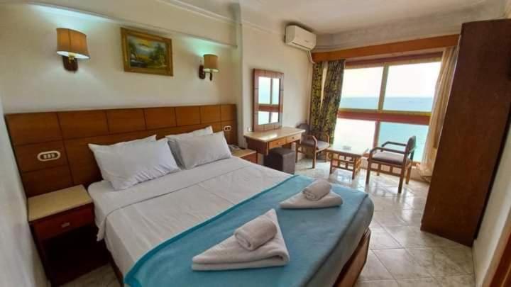 غرف فندقية على شاطئ الإسكندرية Room In Hotel On Alexandria Beach