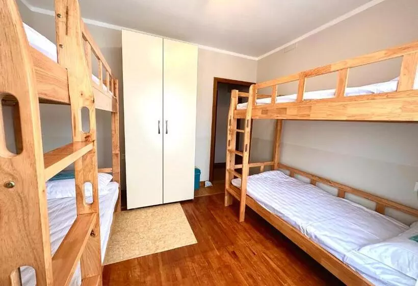 هاستل Amar Guest House