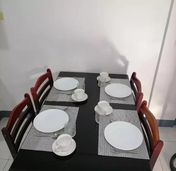 Retkeilymaja B Guest House