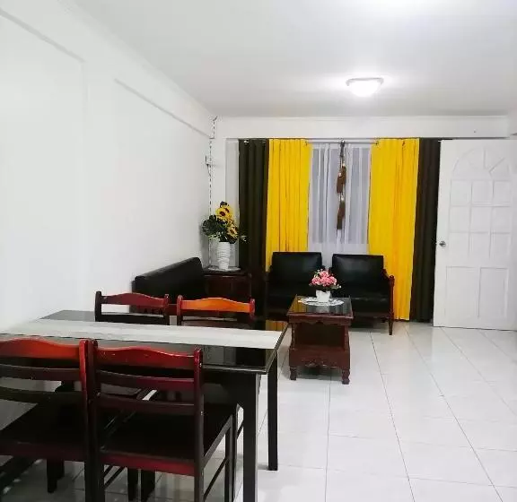 Retkeilymaja B Guest House