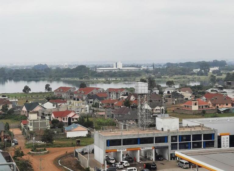 تختخواب و صبحانه Laine Luxe Stays