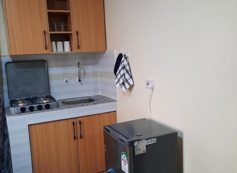 تختخواب و صبحانه Laine Luxe Stays