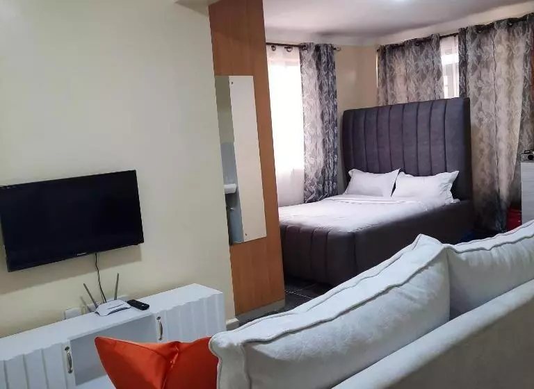 تختخواب و صبحانه Laine Luxe Stays