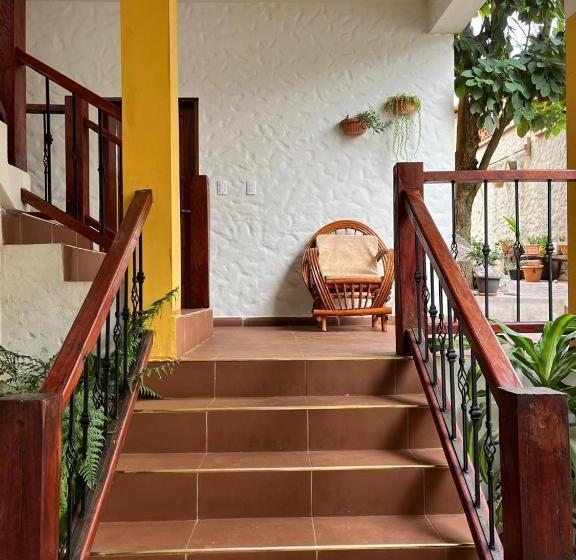 هتل Casa Prof Blanquita