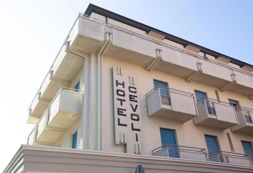 ホテル Cevoli