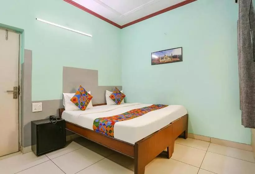 ホテル Premium Ayodhaya With Ac Rooms And Free Pick Up From Station