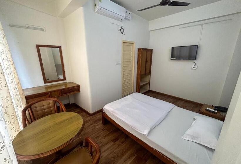 בית מלון כפרי Urban Living