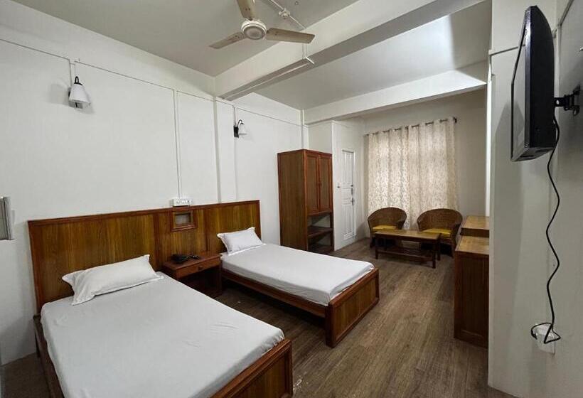 בית מלון כפרי Urban Living