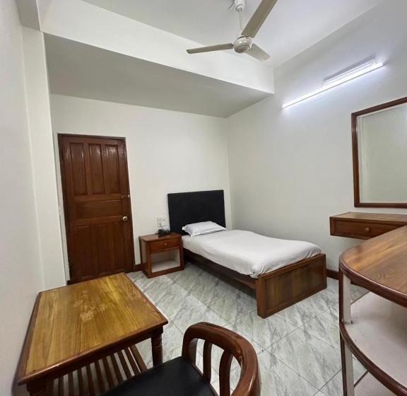 בית מלון כפרי Urban Living