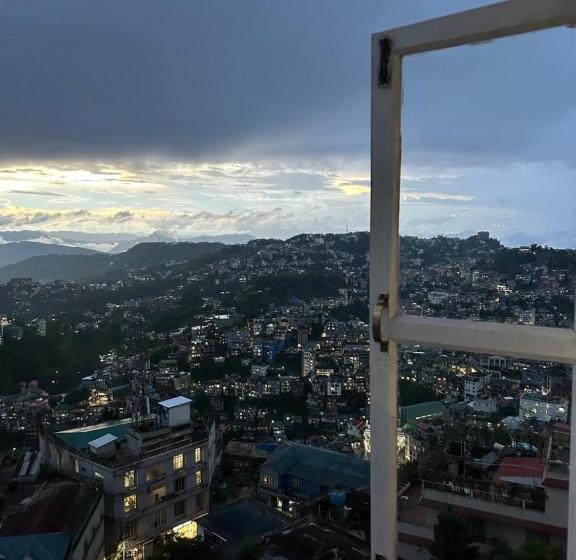 בית מלון כפרי Urban Living