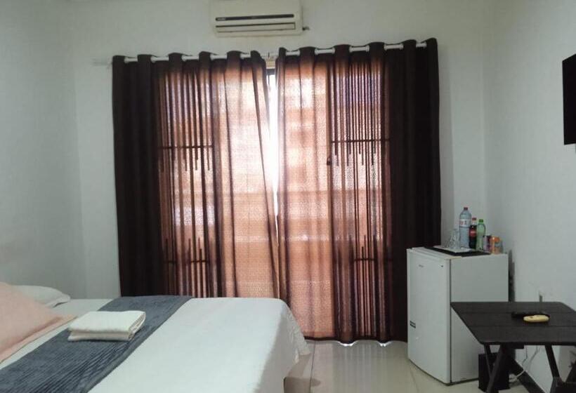 پانسیون Elizondopousada