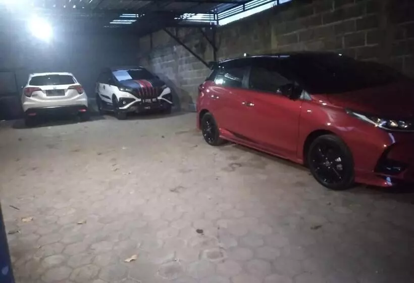 Pension Griyo Kartika Backpacker