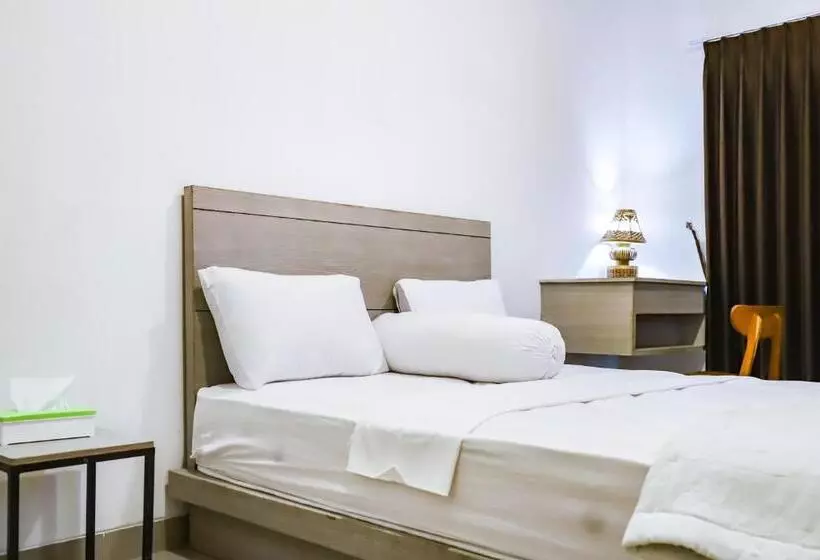 ペンション White Blue House 6  Pvt Room, Shared Pool&kitchen