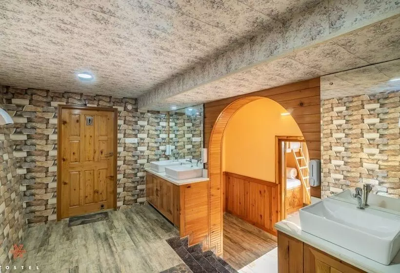 Retkeilymaja Zostel Kotgarh