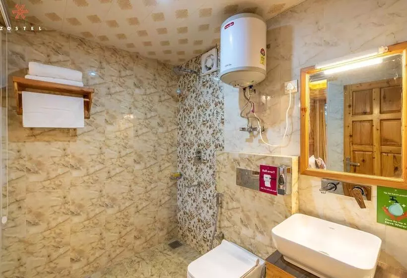 Retkeilymaja Zostel Kotgarh