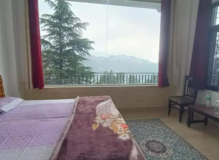 ベッドアンドブレックファースト Swaran Bnb Near Mcleodganj