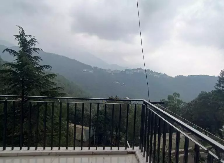 ベッドアンドブレックファースト Swaran Bnb Near Mcleodganj