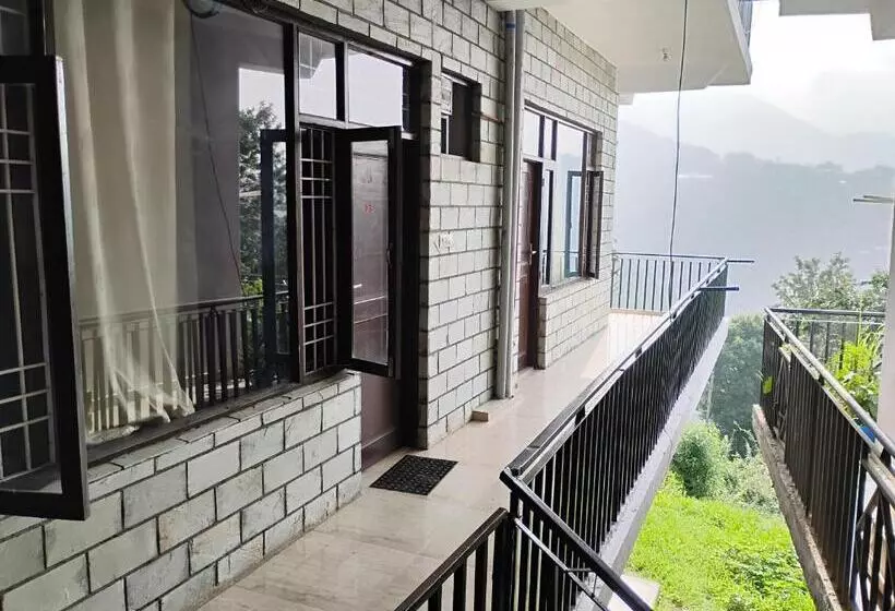 ベッドアンドブレックファースト Swaran Bnb Near Mcleodganj