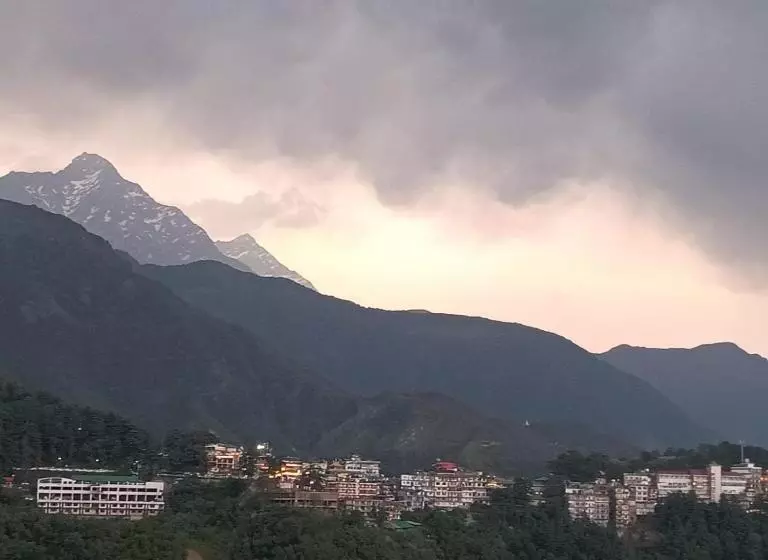 ベッドアンドブレックファースト Swaran Bnb Near Mcleodganj