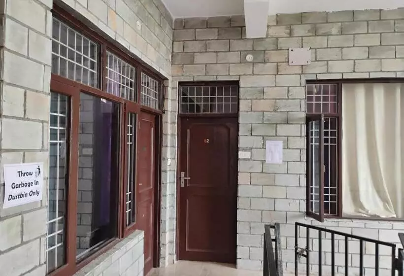 ベッドアンドブレックファースト Swaran Bnb Near Mcleodganj