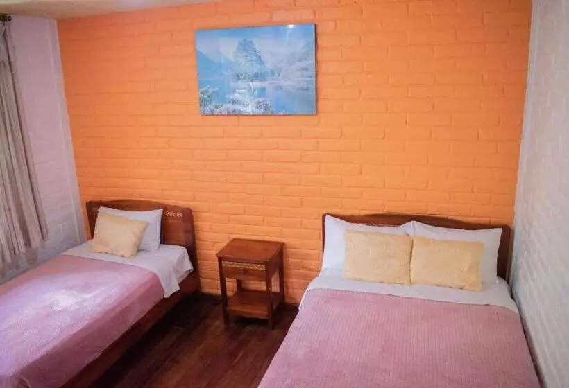 ホテル Hostal El Eden