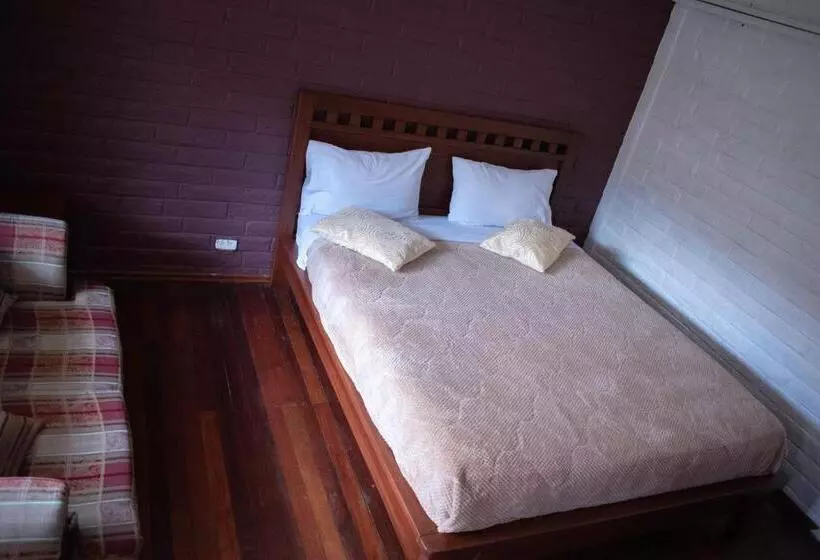 ホテル Hostal El Eden