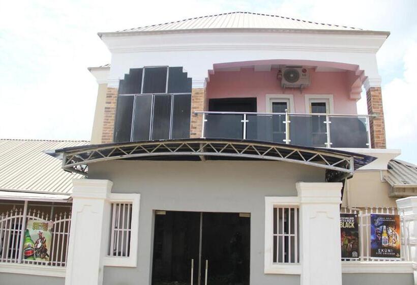 Отель Malare Palace