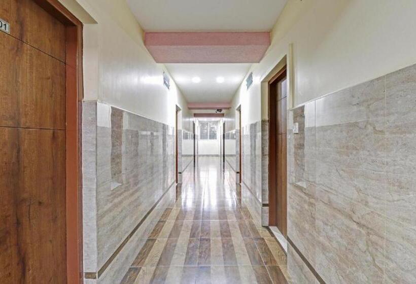 호텔 Skanda Suites