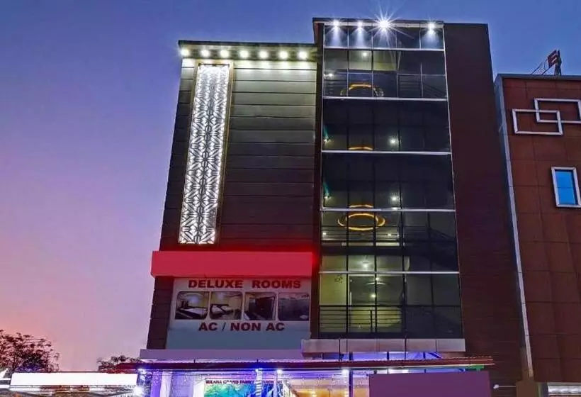 Hotel Skanda Suites
