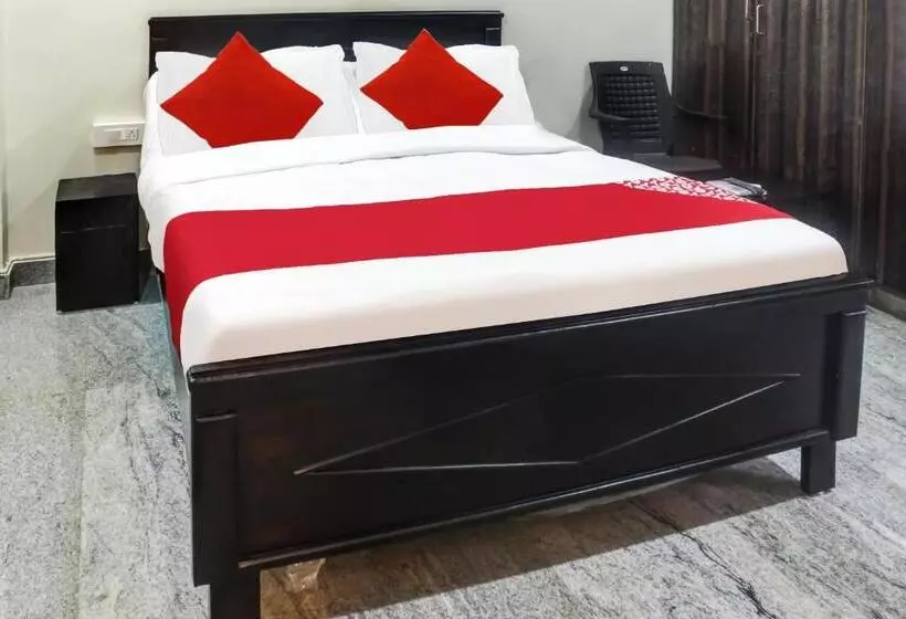Super Hotel O Kannur