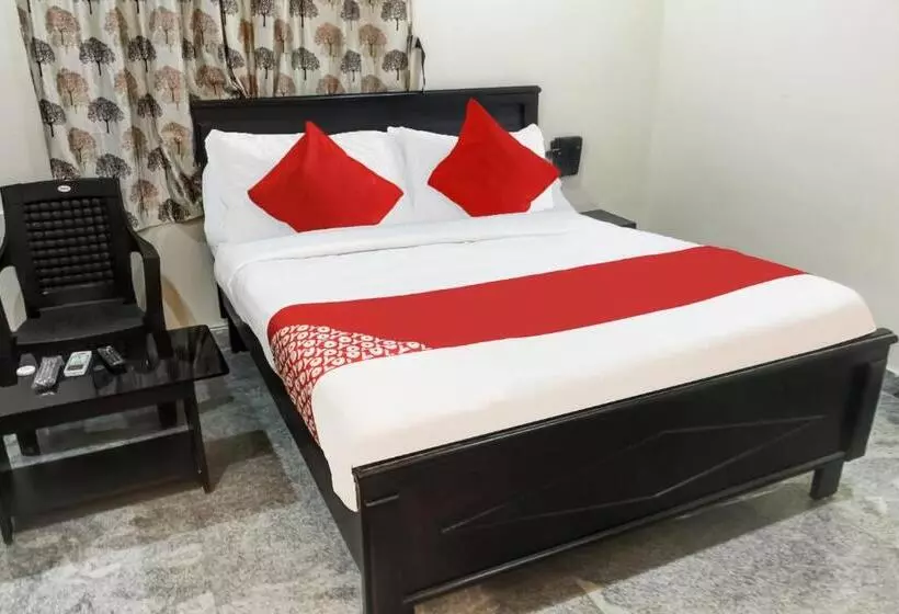 Super Hotel O Kannur