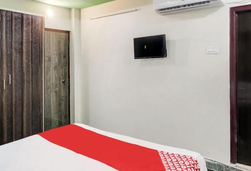 Super Hotel O Kannur