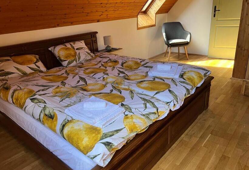 Пансион Bor és Kenyér