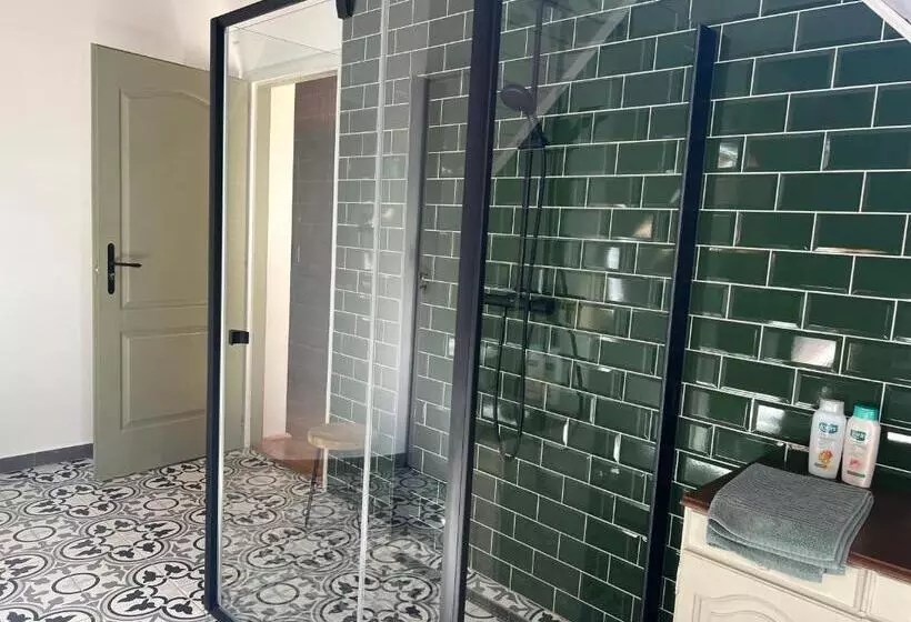 ペンション Bor és Kenyér