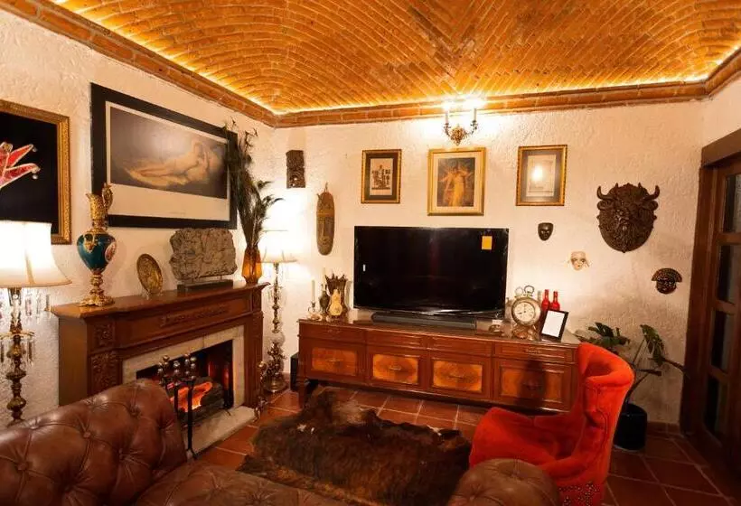 ペンション La Casa De Las Poesías