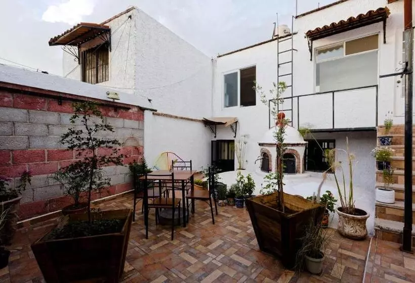ペンション La Casa De Las Poesías