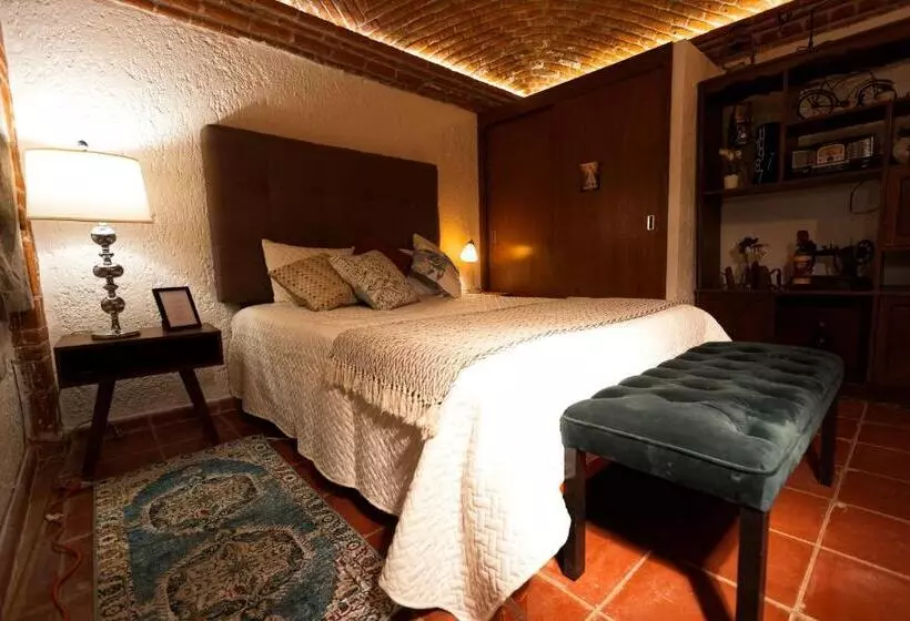 ペンション La Casa De Las Poesías