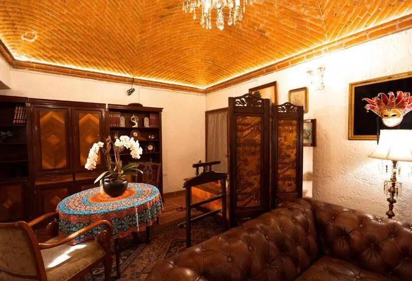 ペンション La Casa De Las Poesías