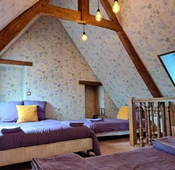 Majatalo La Queue Du Chat