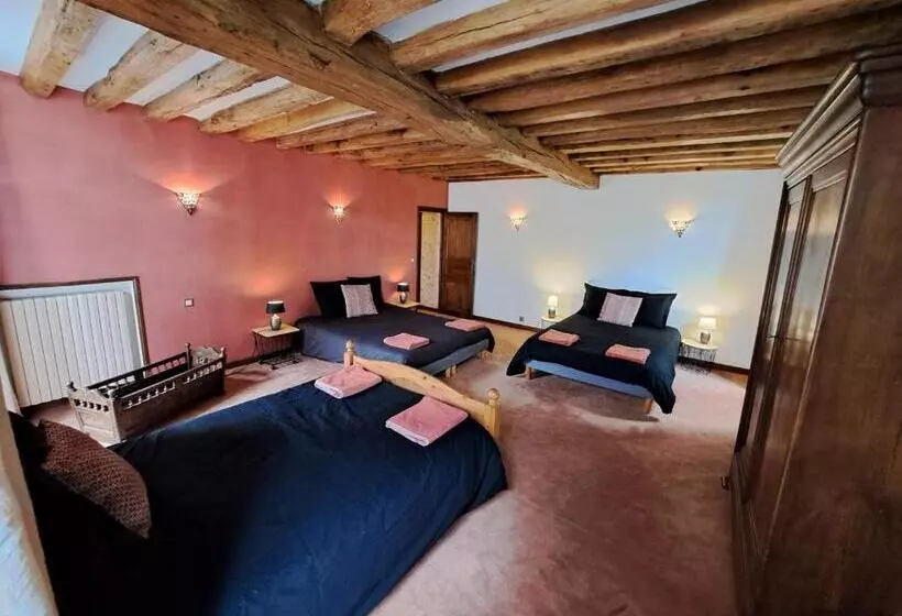 Majatalo La Queue Du Chat