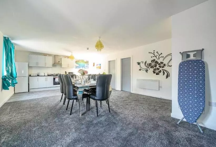 ペンション Rb 2f 421  For Your Relaxed, Cosy Stay, Parking