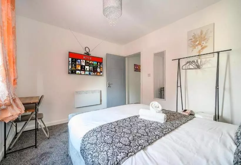 ペンション Rb 2f 421  For Your Relaxed, Cosy Stay, Parking