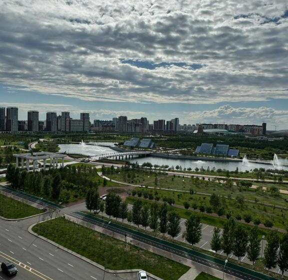 استراحتگاه Astana Aparts апартаменты в Yes Apart 2 комнатная люкс