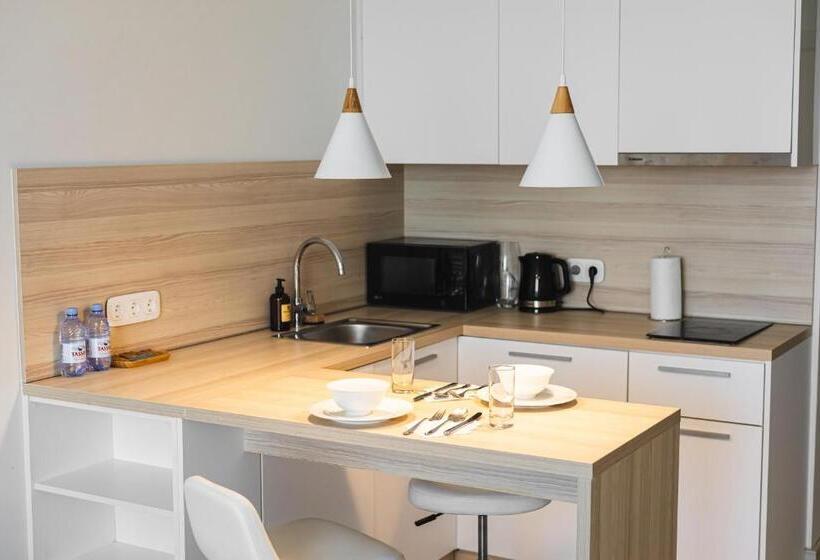 استراحتگاه Astana Aparts апартаменты в Yes Apart 2 комнатная люкс