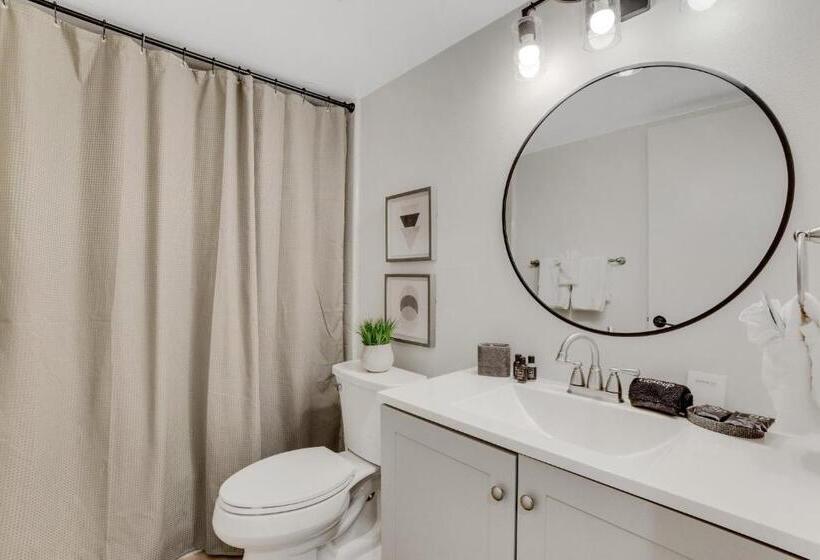 منتجع Sugar Sand Sanctuary Beach Condominium