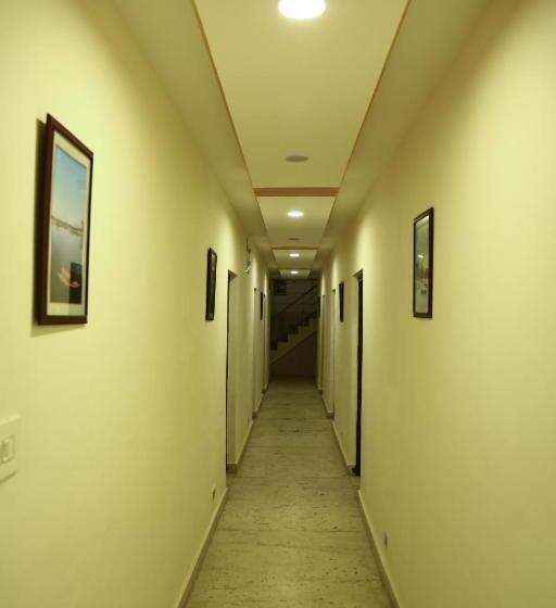 Aashiyana Hotel By Elegant