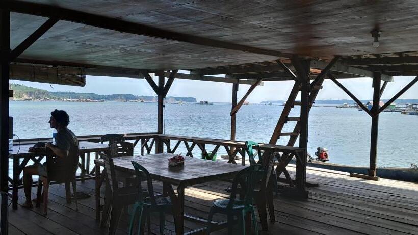 Pansiyon Ekas Beach Floating Room And Resto